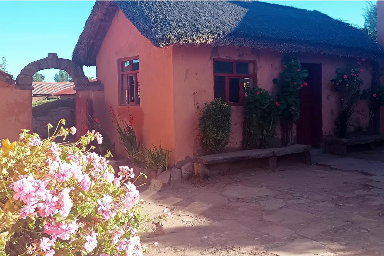Hospedaje Rural La Florida En Llachon, Titicaca Пуно Екстериор снимка