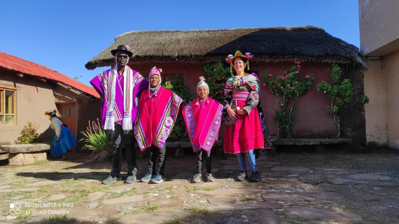 Hospedaje Rural La Florida En Llachon, Titicaca Пуно Екстериор снимка